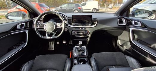 Voertuigafbeelding 8