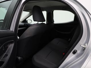 Voertuigafbeelding 12