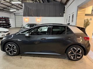 Voertuigafbeelding 4