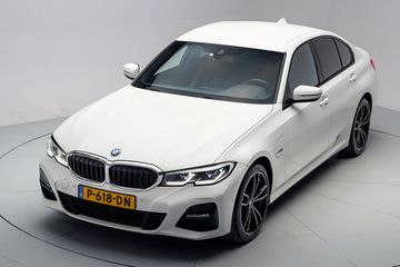 Voertuigafbeelding 12