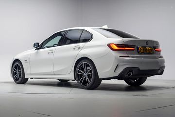 Voertuigafbeelding 2