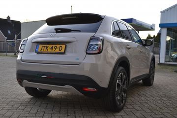 Voertuigafbeelding 10