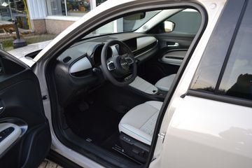 Voertuigafbeelding 11