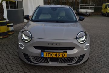 Voertuigafbeelding 2