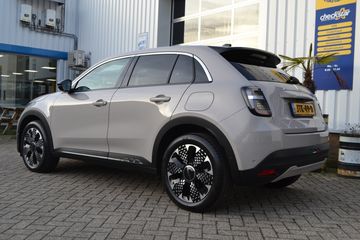 Voertuigafbeelding 8