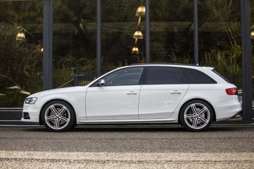 Voertuigafbeelding 7