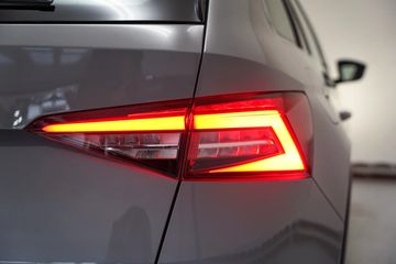 Voertuigafbeelding 34