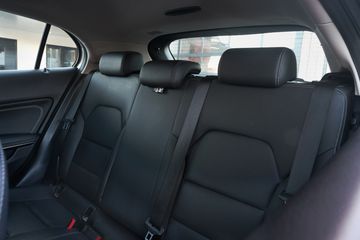 Voertuigafbeelding 23