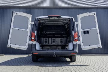 Voertuigafbeelding 8