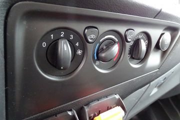 Voertuigafbeelding 27