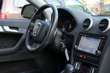 Voertuigafbeelding 7