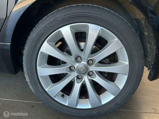 Voertuigafbeelding 11