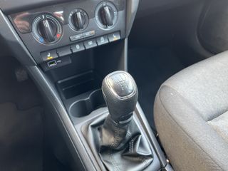 Voertuigafbeelding 17