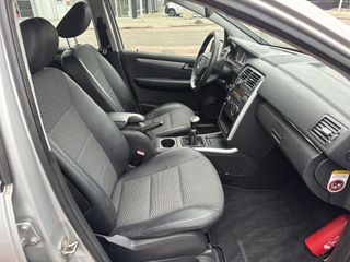 Voertuigafbeelding 29