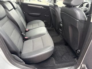 Voertuigafbeelding 35