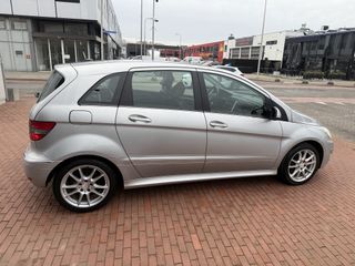 Voertuigafbeelding 67