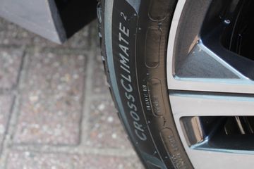 Voertuigafbeelding 9