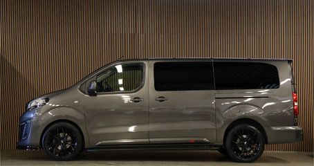 Voertuigafbeelding 4