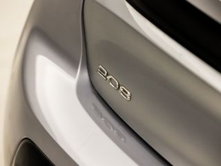 Voertuigafbeelding 30