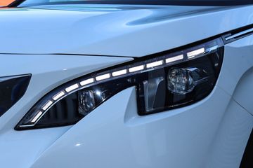 Voertuigafbeelding 10