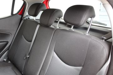 Voertuigafbeelding 10