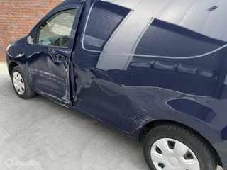 Voertuigafbeelding 2