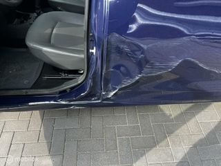 Voertuigafbeelding 4