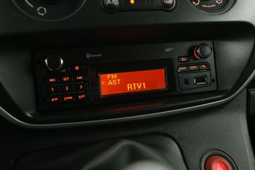 Voertuigafbeelding 12