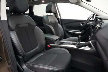 Voertuigafbeelding 37