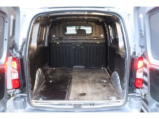 Voertuigafbeelding 15