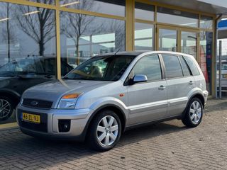 Voertuigafbeelding 6