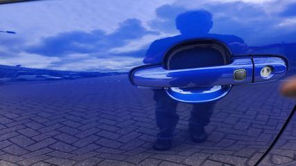 Voertuigafbeelding 12