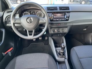 Voertuigafbeelding 7