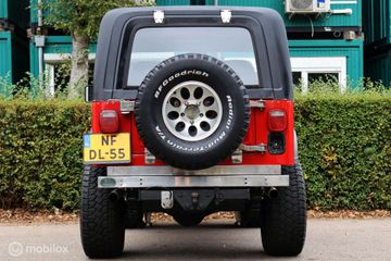 Voertuigafbeelding 21