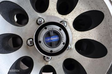 Voertuigafbeelding 35