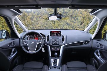 Voertuigafbeelding 4