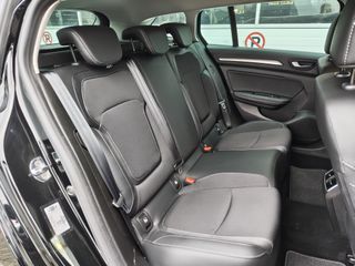 Voertuigafbeelding 35