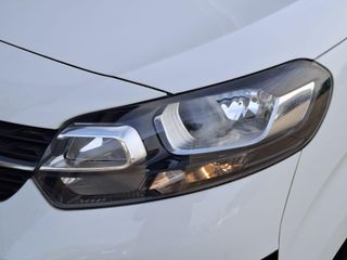 Voertuigafbeelding 9