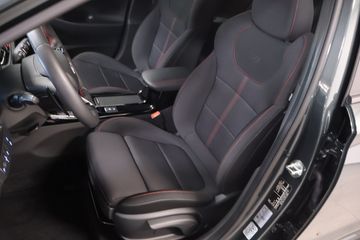 Voertuigafbeelding 8