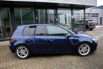 Voertuigafbeelding 2