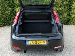 Voertuigafbeelding 8