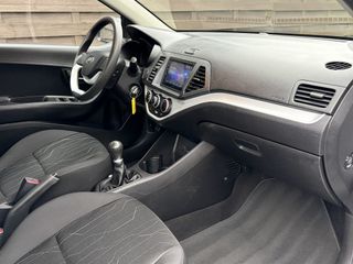 Voertuigafbeelding 5