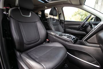 Voertuigafbeelding 4