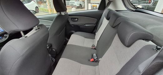 Voertuigafbeelding 21