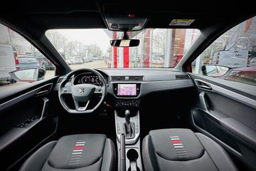 Voertuigafbeelding 12