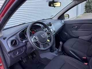 Voertuigafbeelding 15