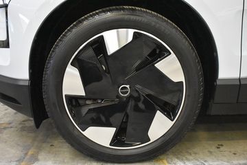 Voertuigafbeelding 4