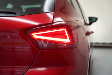 Voertuigafbeelding 33