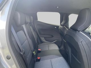 Voertuigafbeelding 12