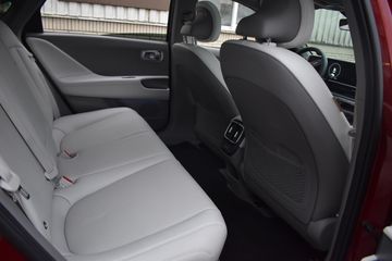 Voertuigafbeelding 16